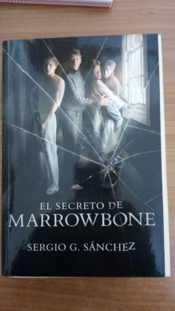 EL SECRETO DE MARROWBONE